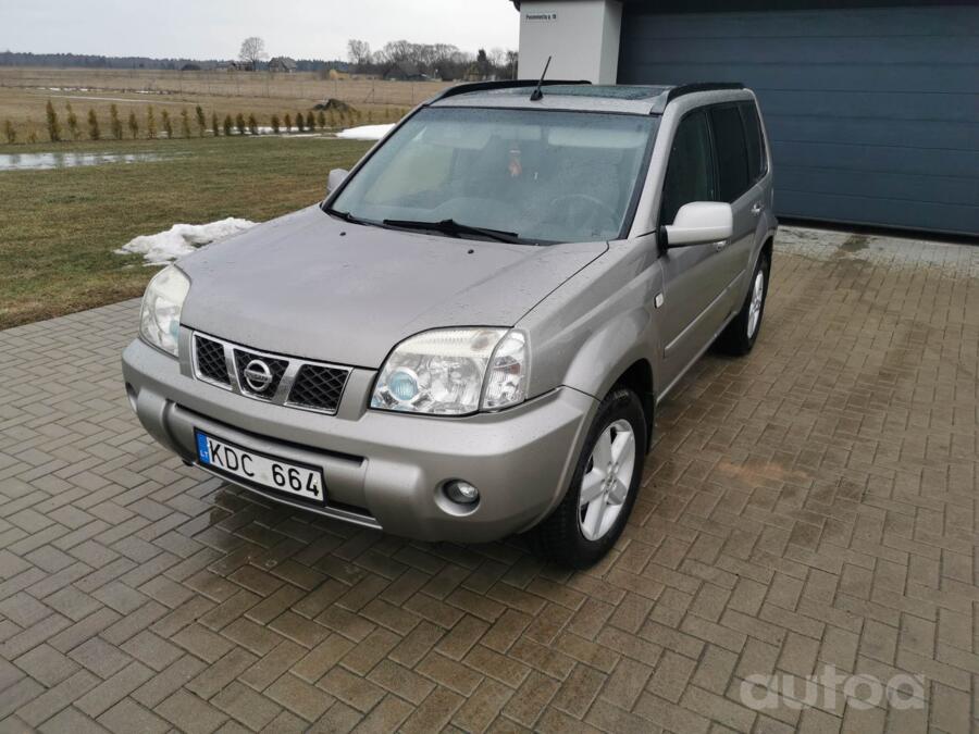 Nissan X-Trail T30 Crossover