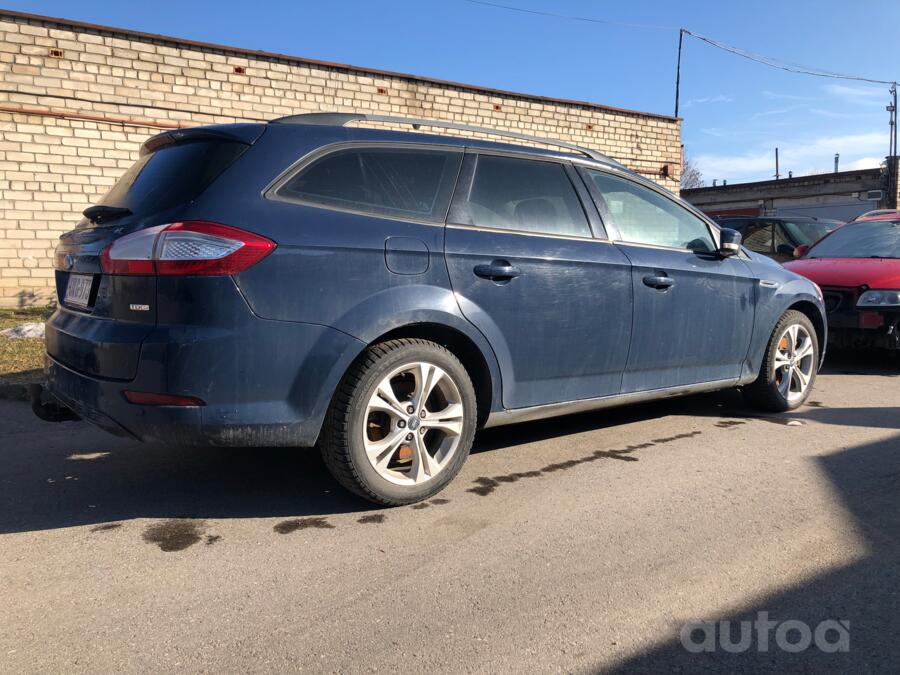 Ford Mondeo 4 generation wagon