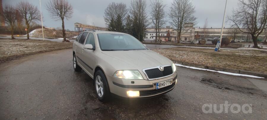 Skoda Octavia 2 generation Combi wagon 5-doors