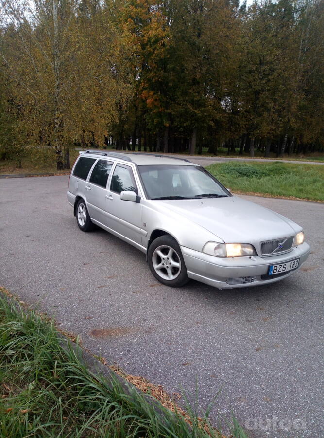 Volvo V70 1 generation XC wagon 5-doors