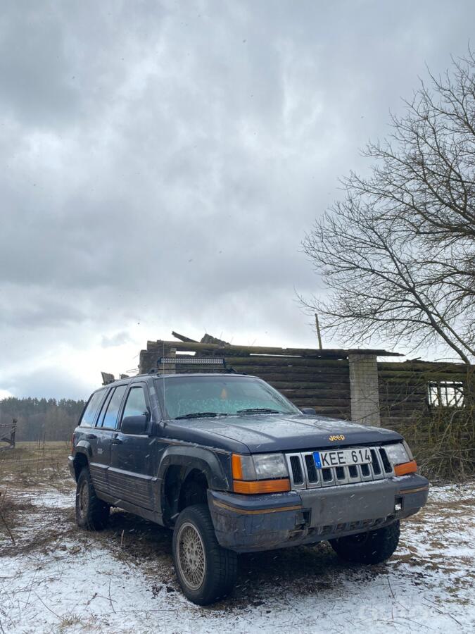 Jeep Grand Cherokee ZJ SUV