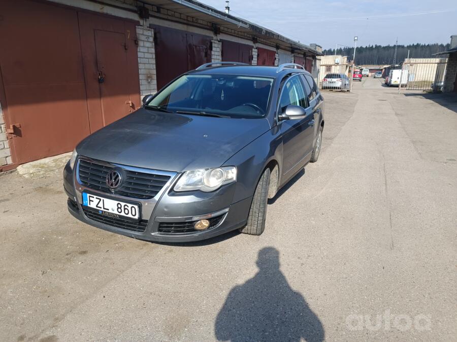 Volkswagen Passat B6 wagon 5-doors