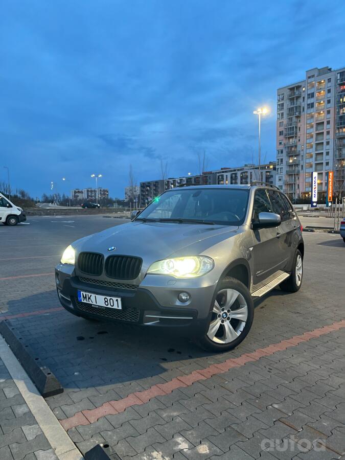 BMW X5 E70 Crossover