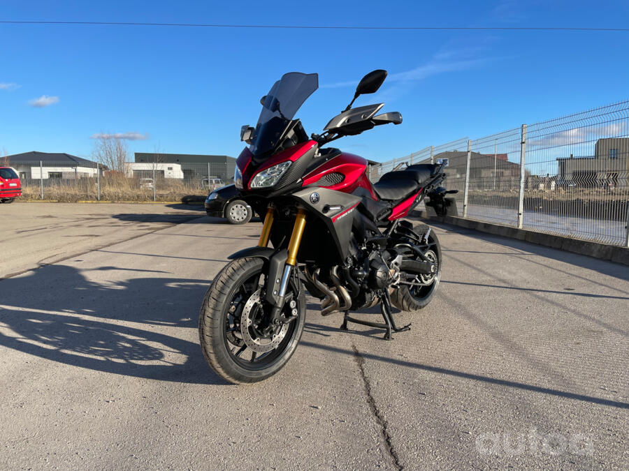 Yamaha TRACER