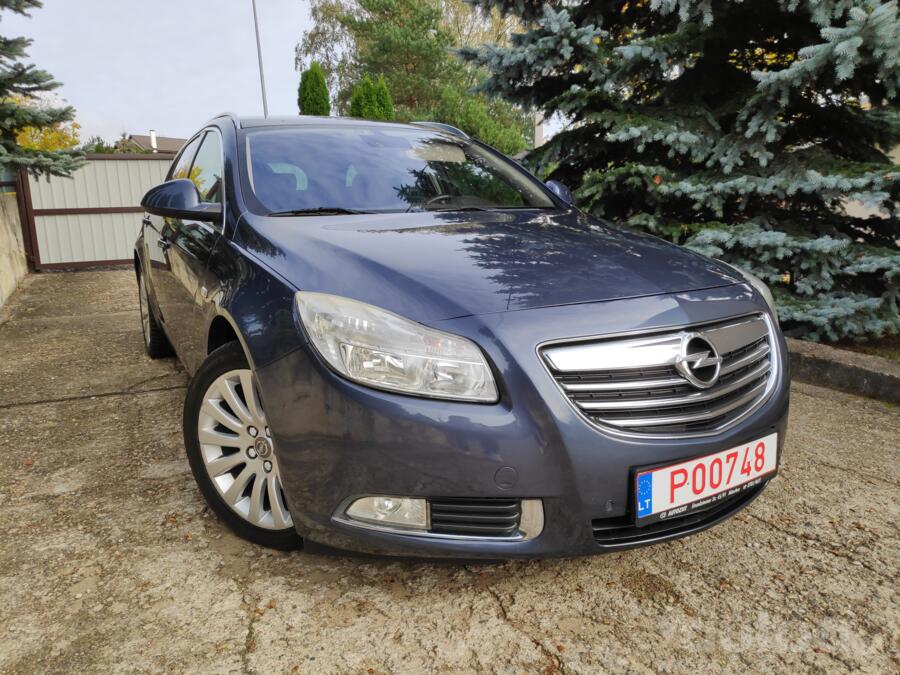 Opel Insignia A Sports Tourer wagon 5-doors