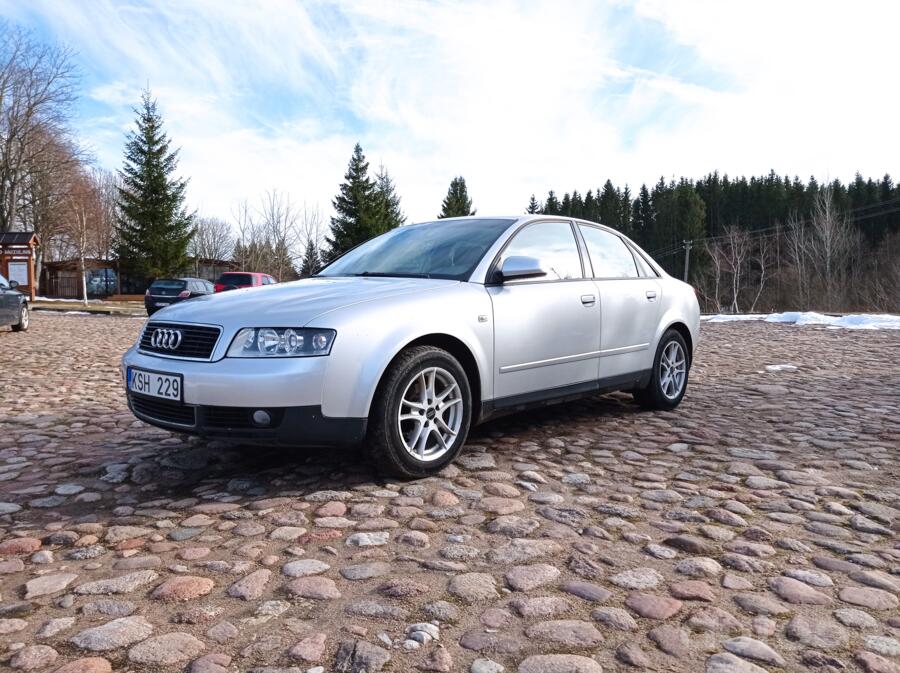 Audi A4 B6 Sedan