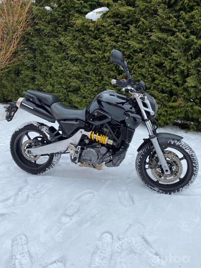 Yamaha MT-03