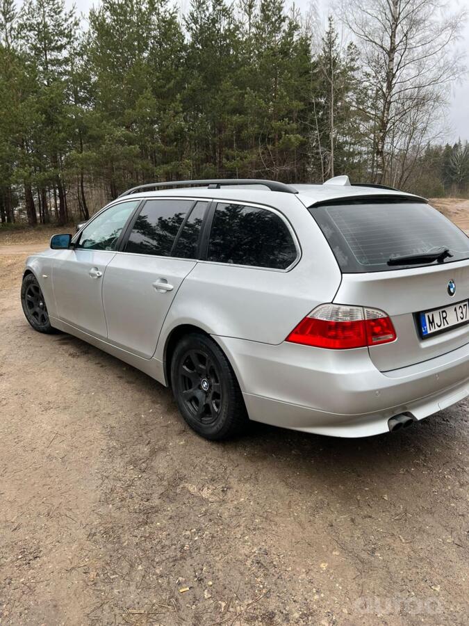 BMW 5 Series E60/E61 Touring wagon