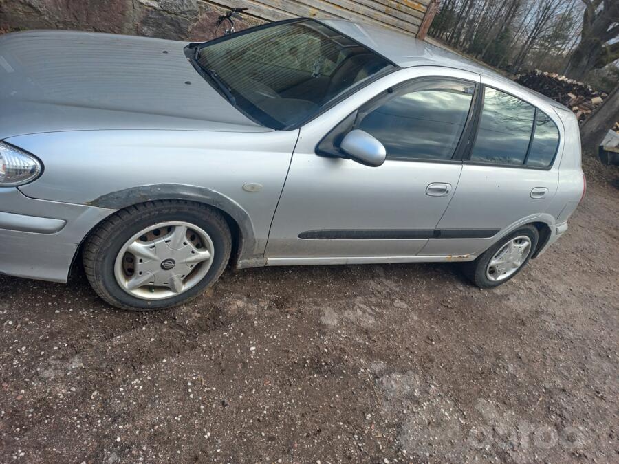 Nissan Almera N16 Sedan