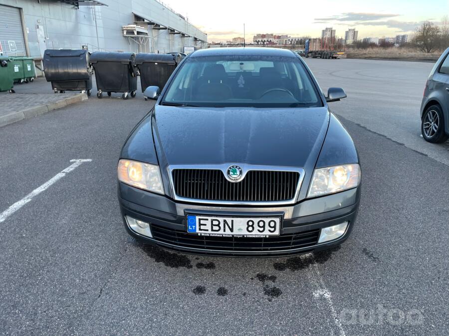 Skoda Octavia 2 generation Combi wagon 5-doors