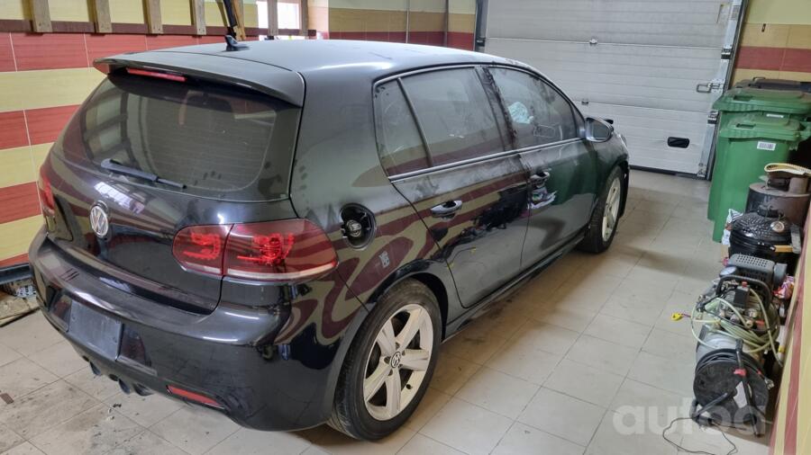Volkswagen Golf R 6 generation