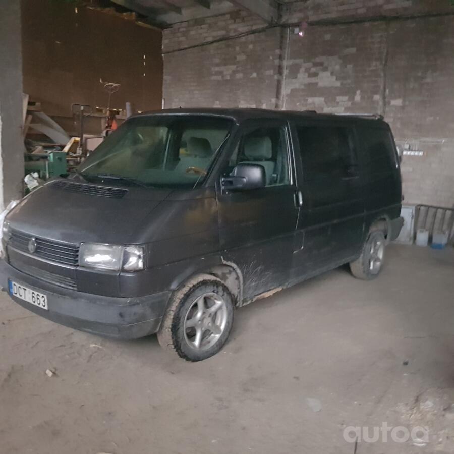 Volkswagen Transporter T4 Minivan 4-doors