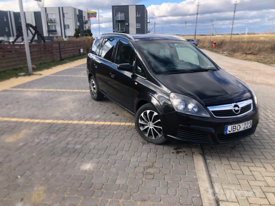 Opel Zafira B Minivan 5-doors