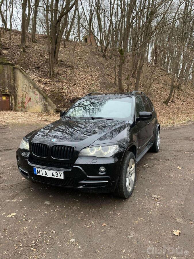 BMW X5 E70 Crossover
