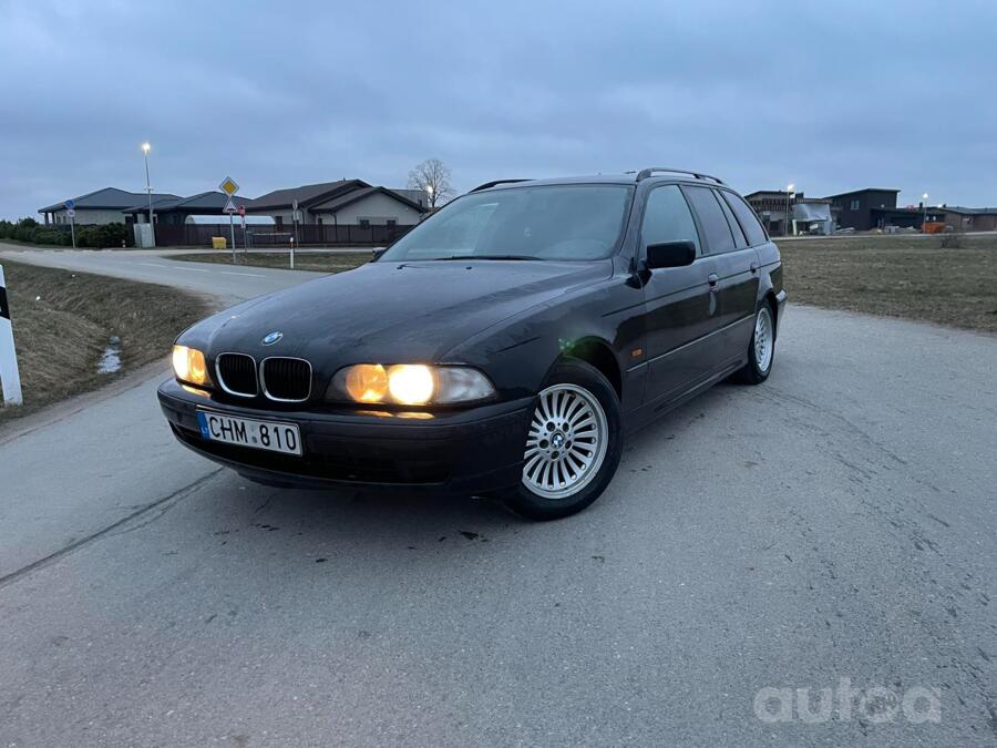 BMW 5 Series E39 Touring wagon