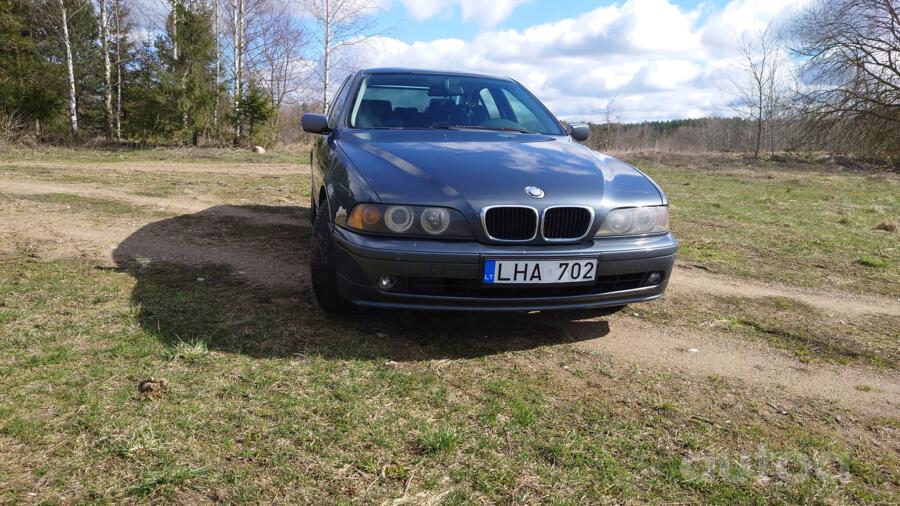 BMW 5 Series E39 Sedan 4-doors