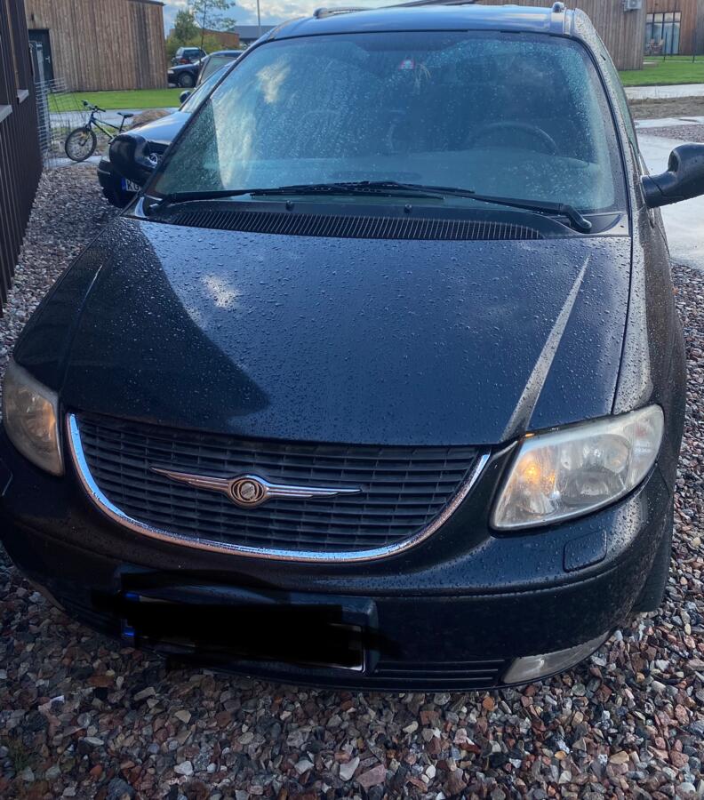Chrysler Voyager 4 generation [restyling] Minivan Grand