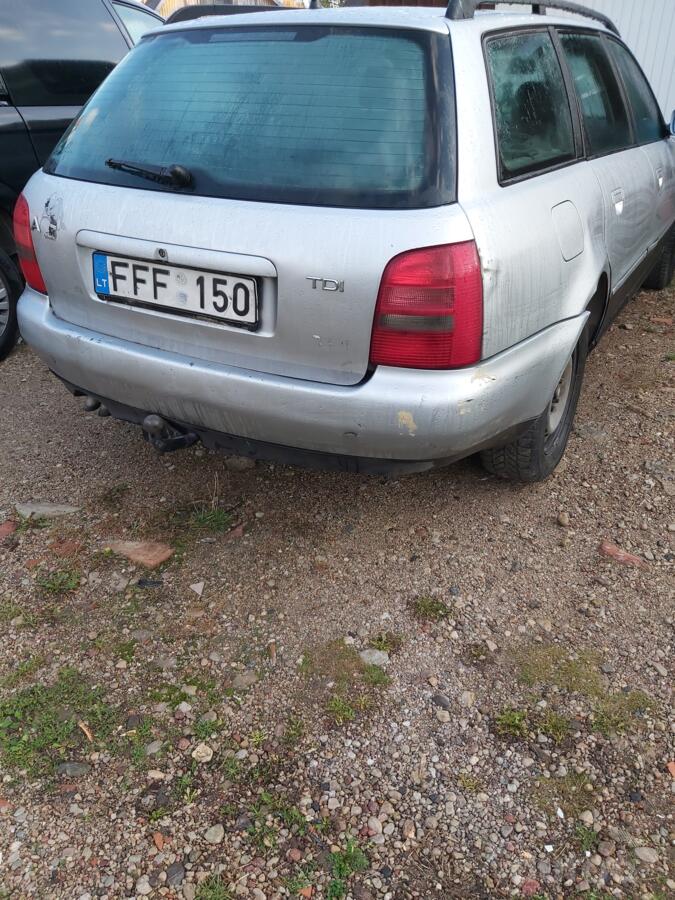 Audi A4 B5 [restyling] Avant wagon 5-doors
