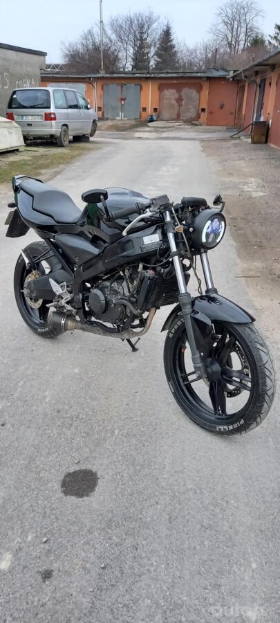 Yamaha TZR