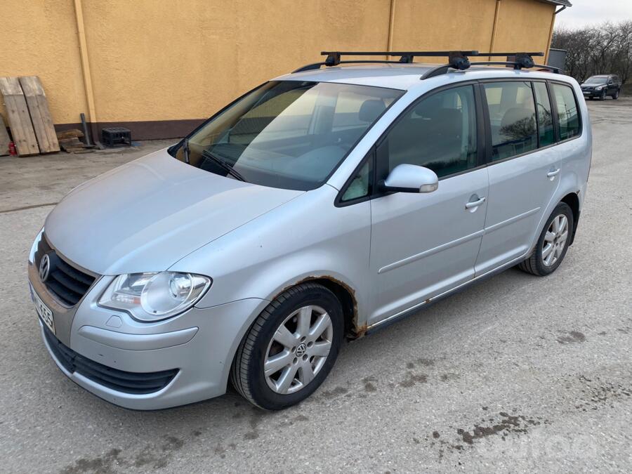 Volkswagen Touran 1 generation [restyling] Minivan 5-doors