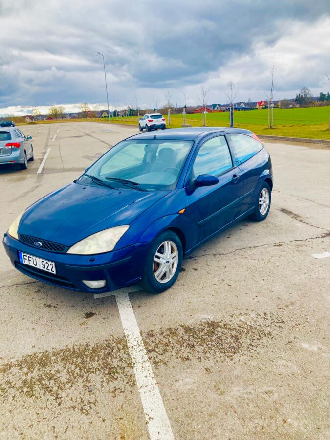 Ford Focus 1 generation Hatchback 3-doors