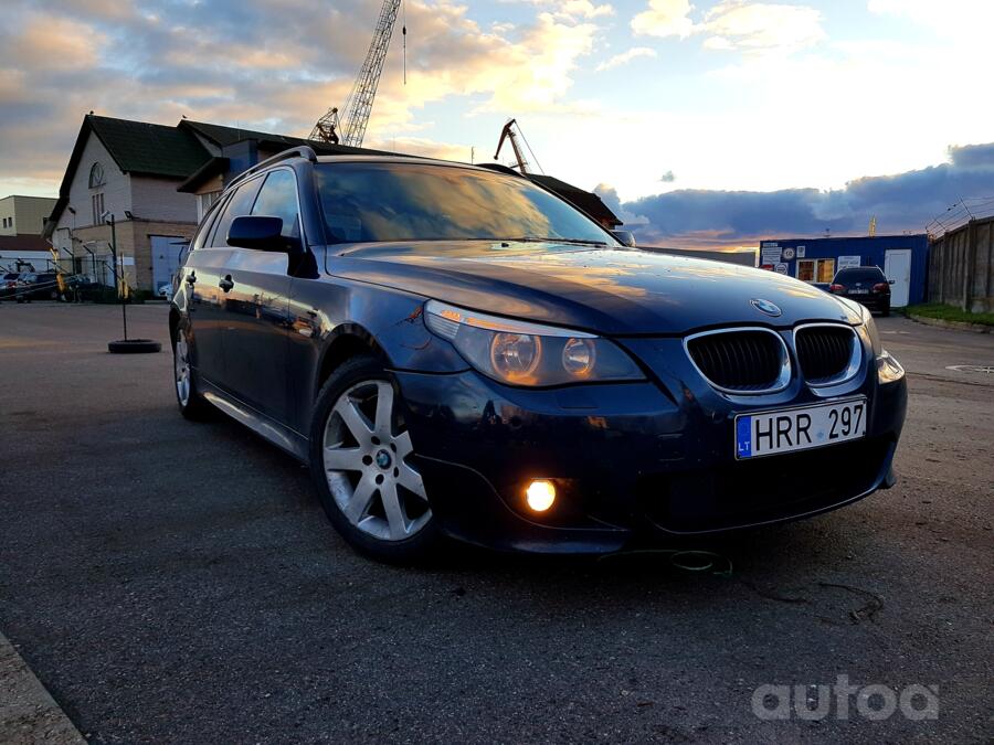BMW 5 Series E60/E61 Touring wagon