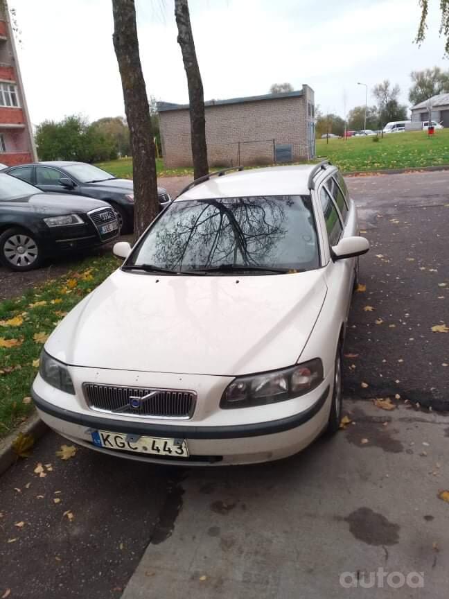 Volvo V70 2 generation R wagon 5-doors