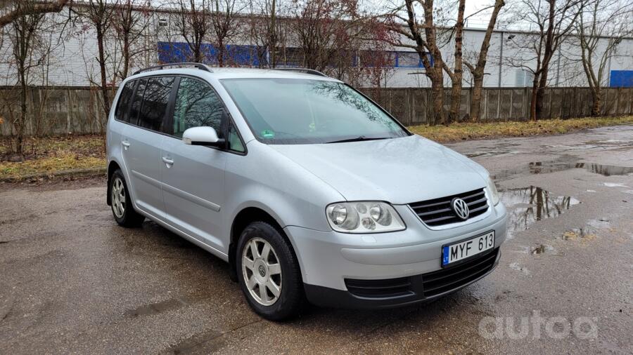 Volkswagen Touran 1 generation Minivan