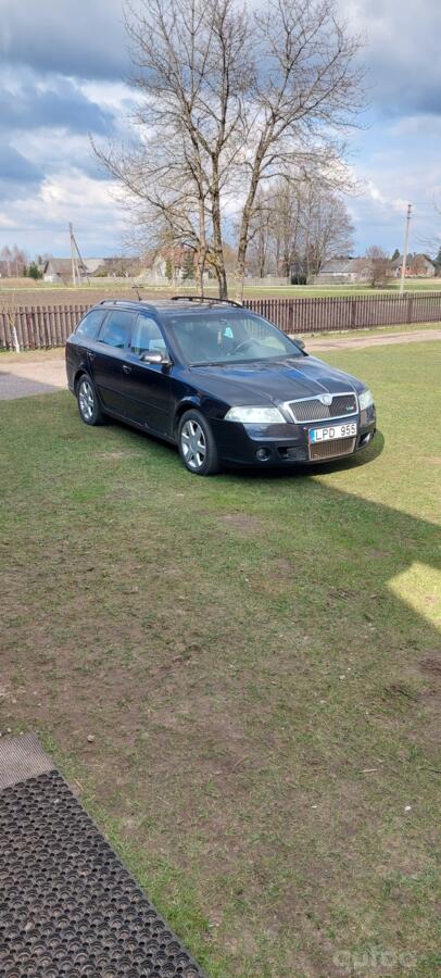 Skoda Octavia 2 generation Combi Scout wagon 5-doors