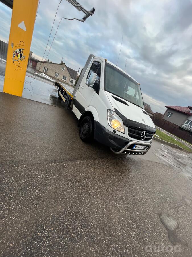Mercedes-Benz Sprinter Second generation