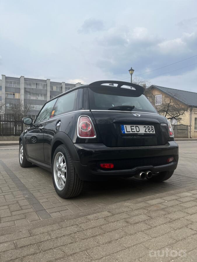 Mini Cooper S R56 Hatchback