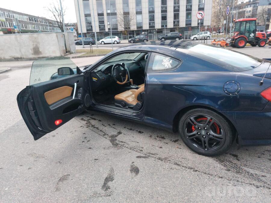 Hyundai Tiburon 2 generation (GK) [restyling]