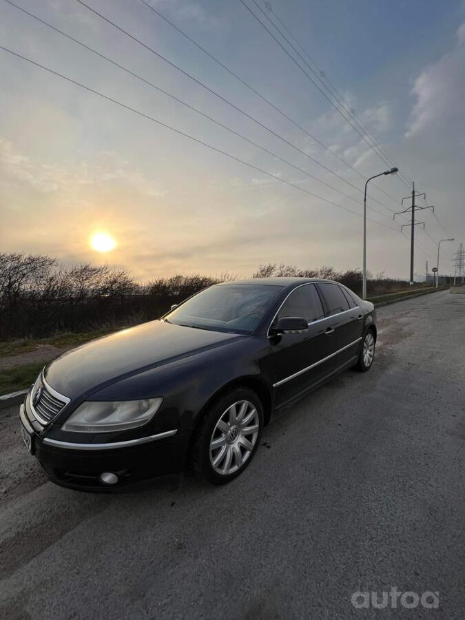 Volkswagen Phaeton 1 generation Sedan
