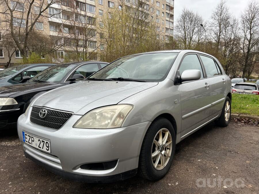Toyota Corolla E130 [restyling] Hatchback 5-doors