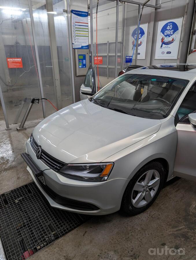 Volkswagen Jetta 6 generation Sedan