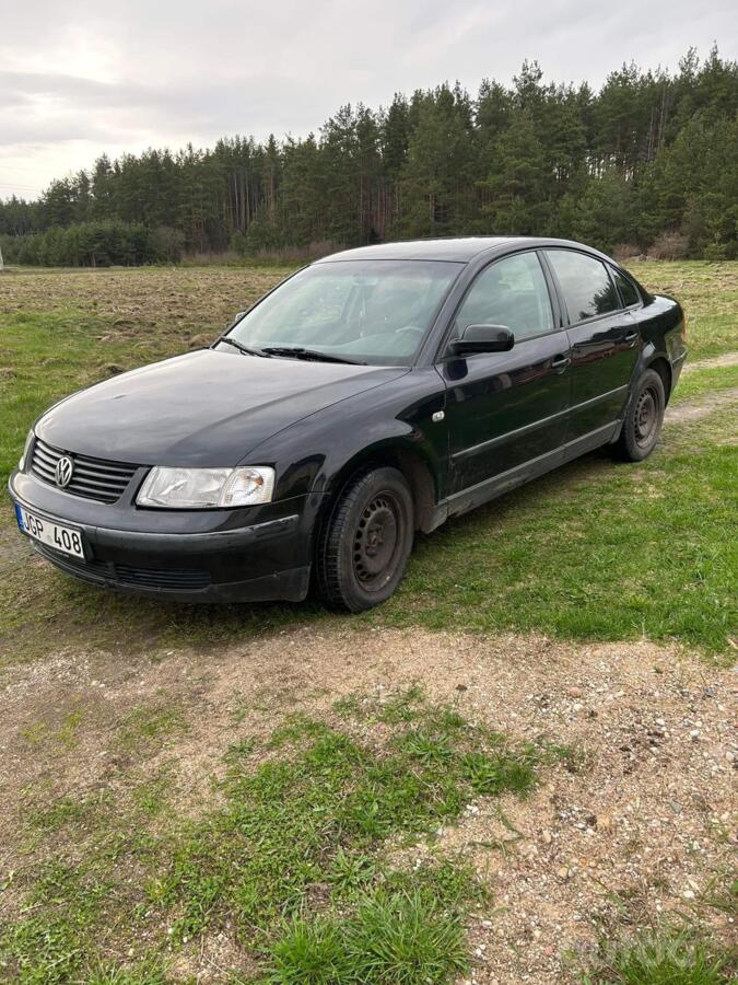 Volkswagen Passat B5 Sedan 4-doors