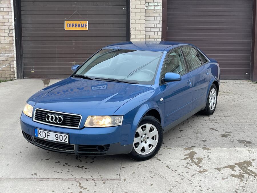 Audi A4 B6 Sedan