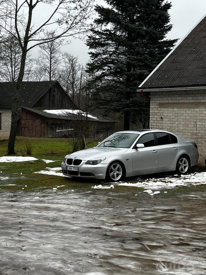 BMW 5 Series E60/E61 Sedan