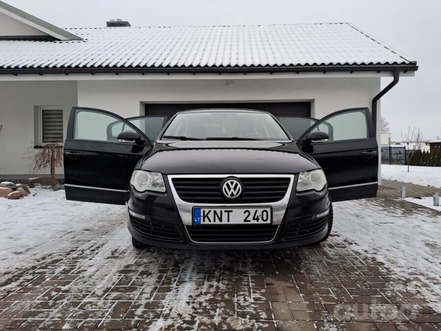 Volkswagen Passat B6 Sedan 4-doors