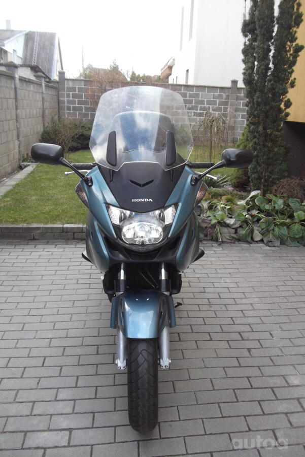 Honda NT