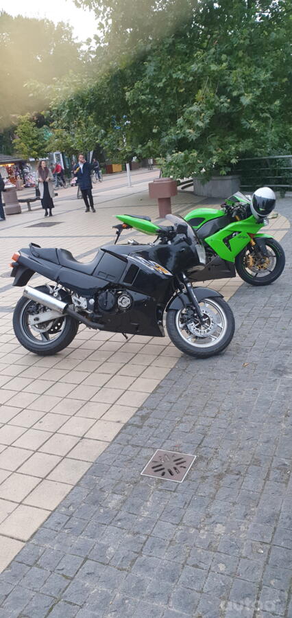 Kawasaki GPZ