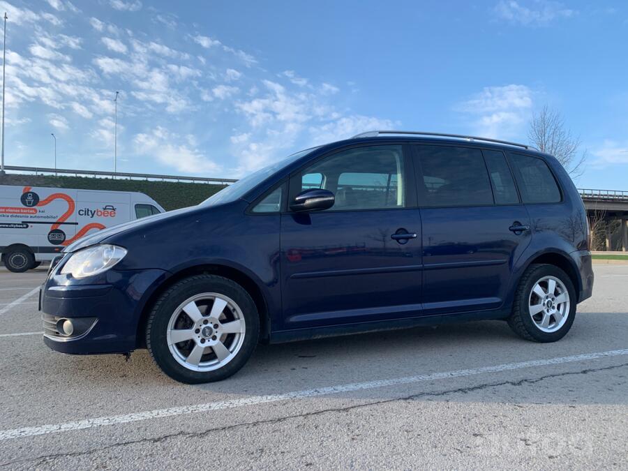 Volkswagen Touran 1 generation [restyling] Minivan 5-doors