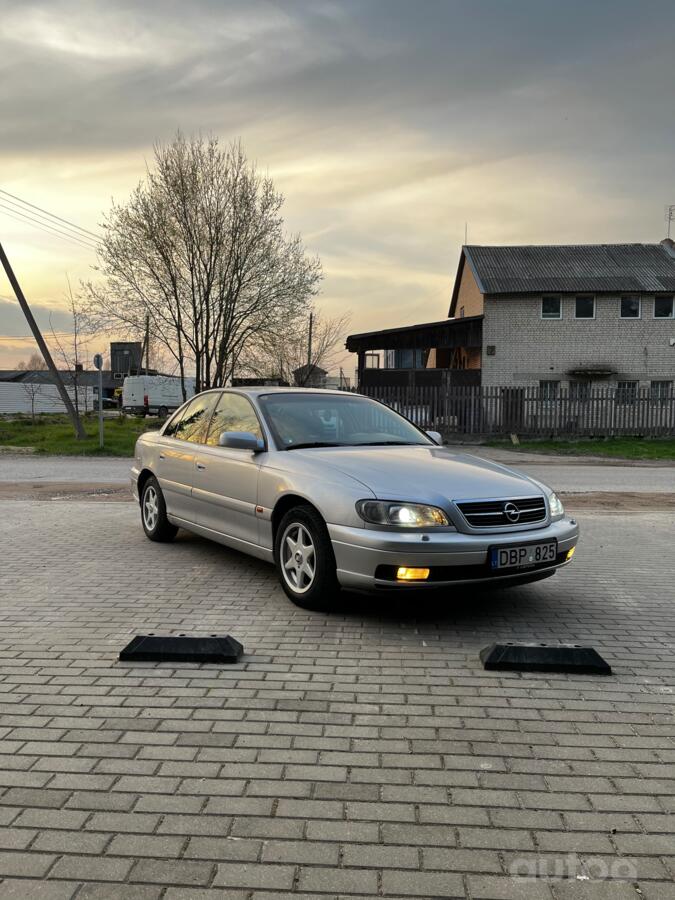 Opel Omega B Sedan