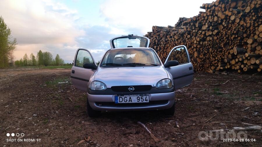 Opel Corsa B Hatchback 3-doors