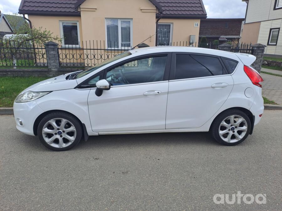 Ford Fiesta 6 generation Hatchback 5-doors