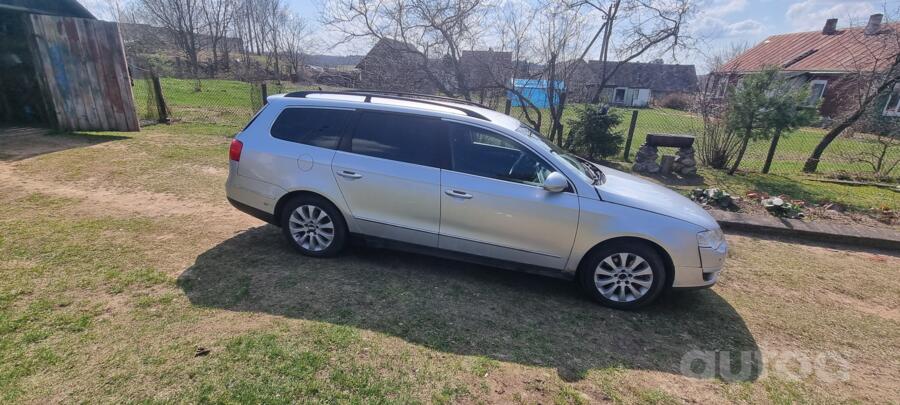 Volkswagen Passat B6 wagon 5-doors