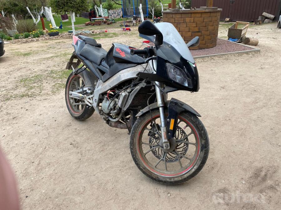 Aprilia RS