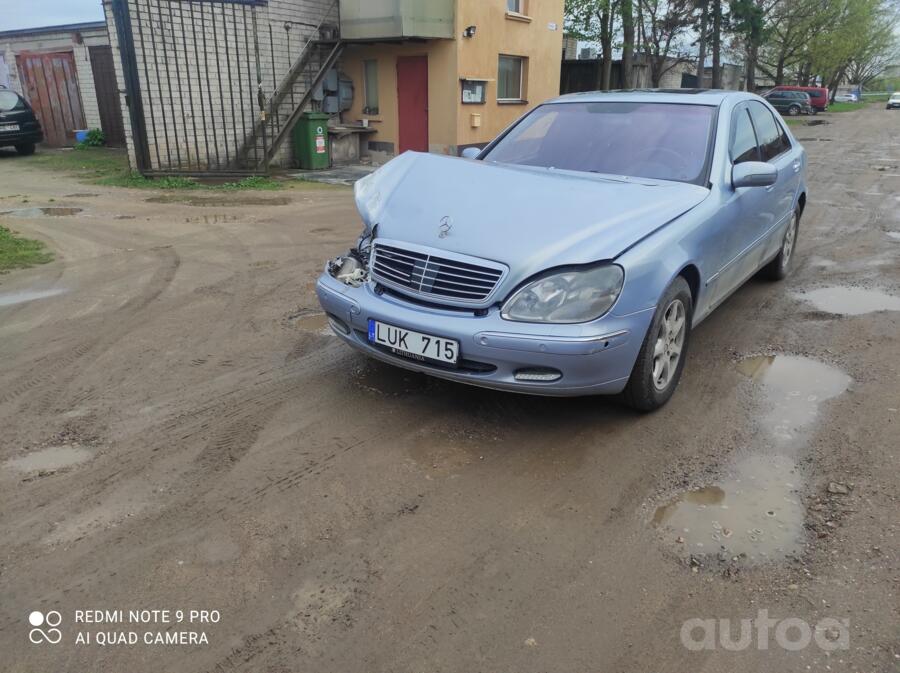 Mercedes-Benz S-Class W220 Sedan 4-doors