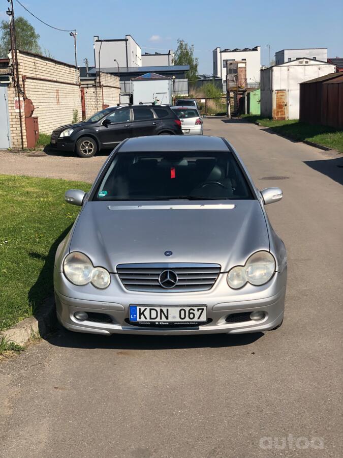 Mercedes-Benz C-Class W203/S203/CL203 Coupe 3-doors