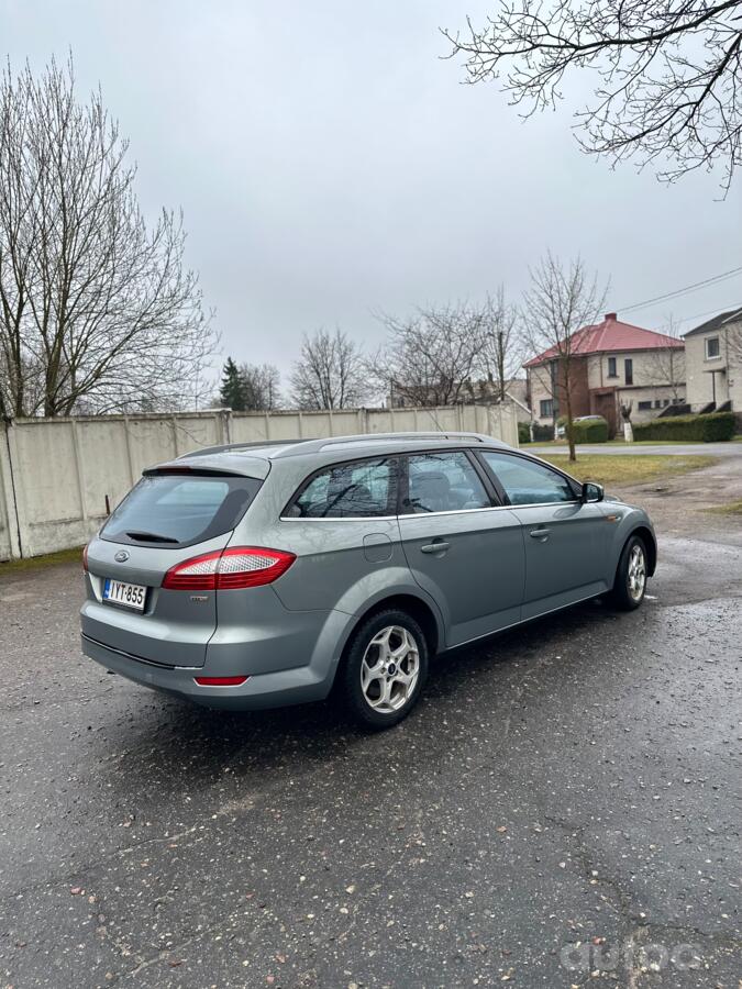 Ford Mondeo 4 generation wagon